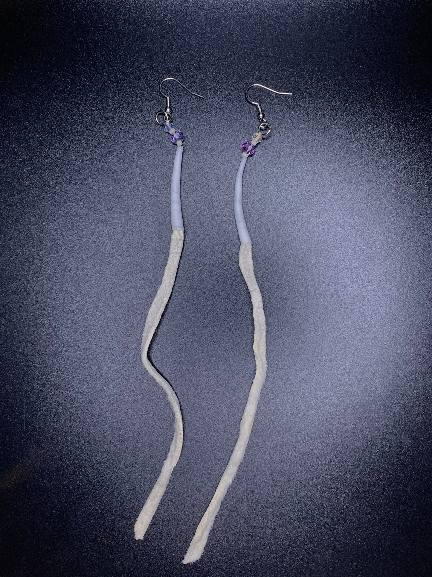 Amaris Makes Good - Dentalium Earrings w Leather Fringe