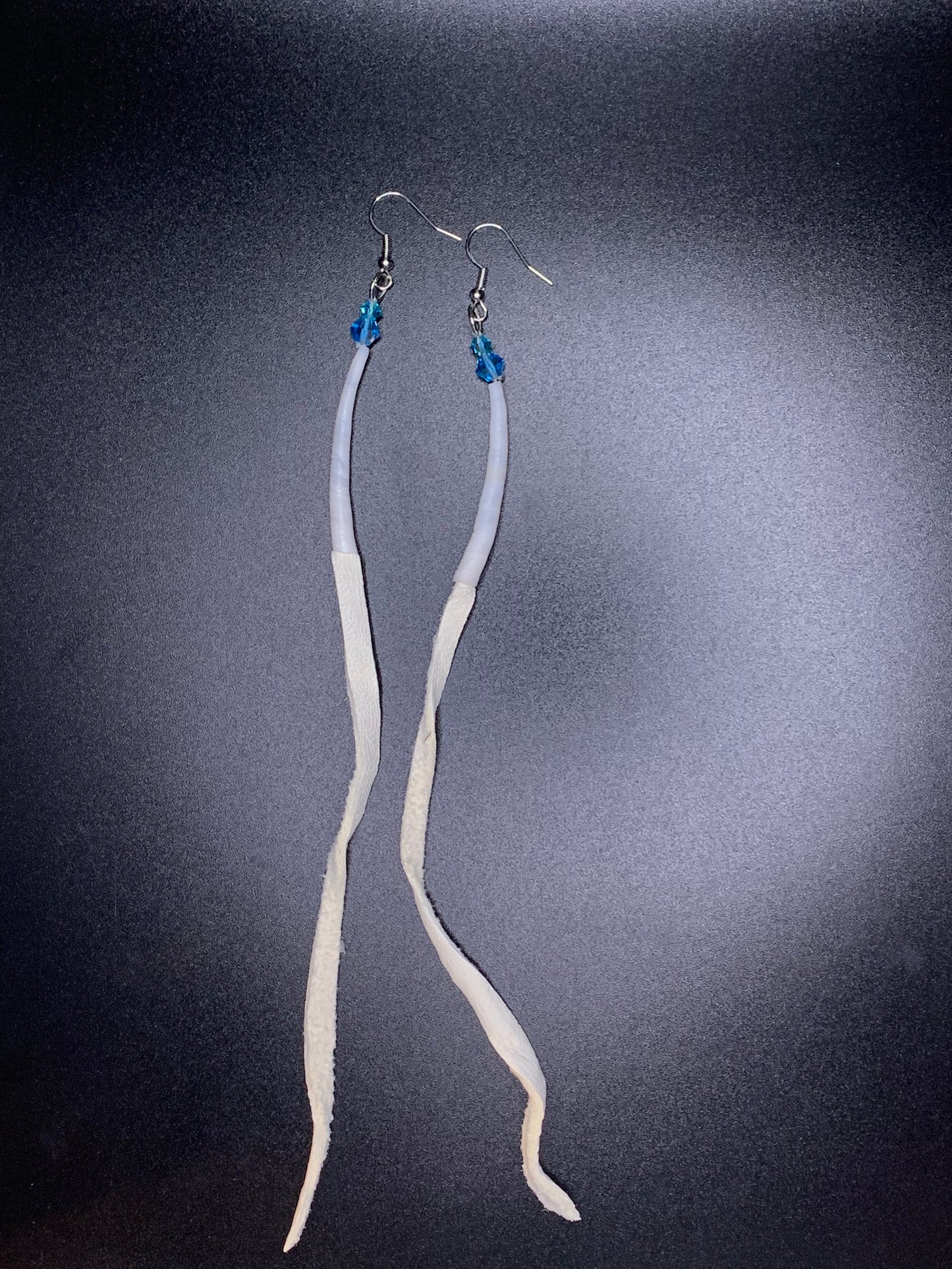 Amaris Makes Good - Dentalium Earrings w Leather Fringe