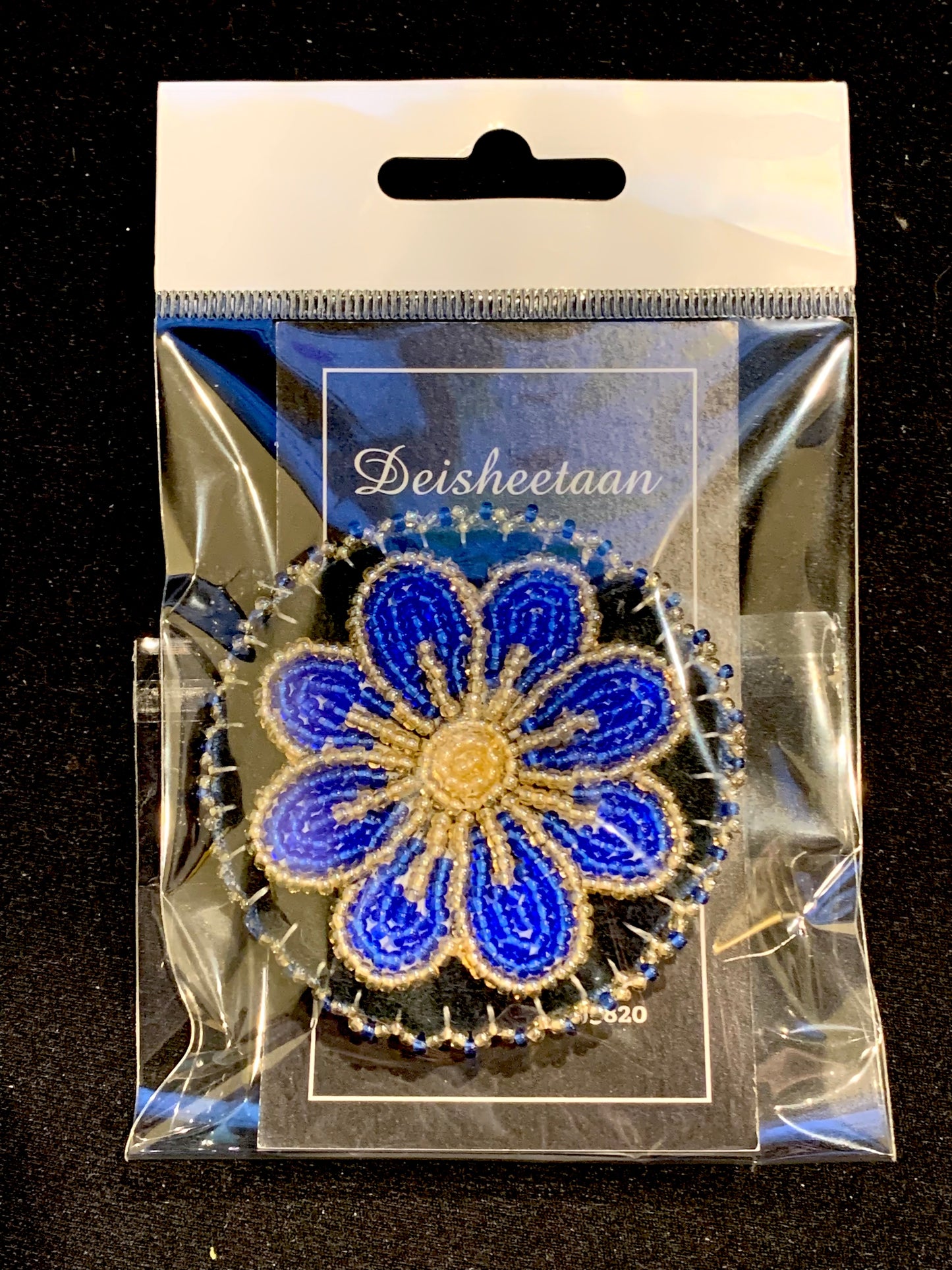 Kylie Kookesh - Beaded Floral Popsockets