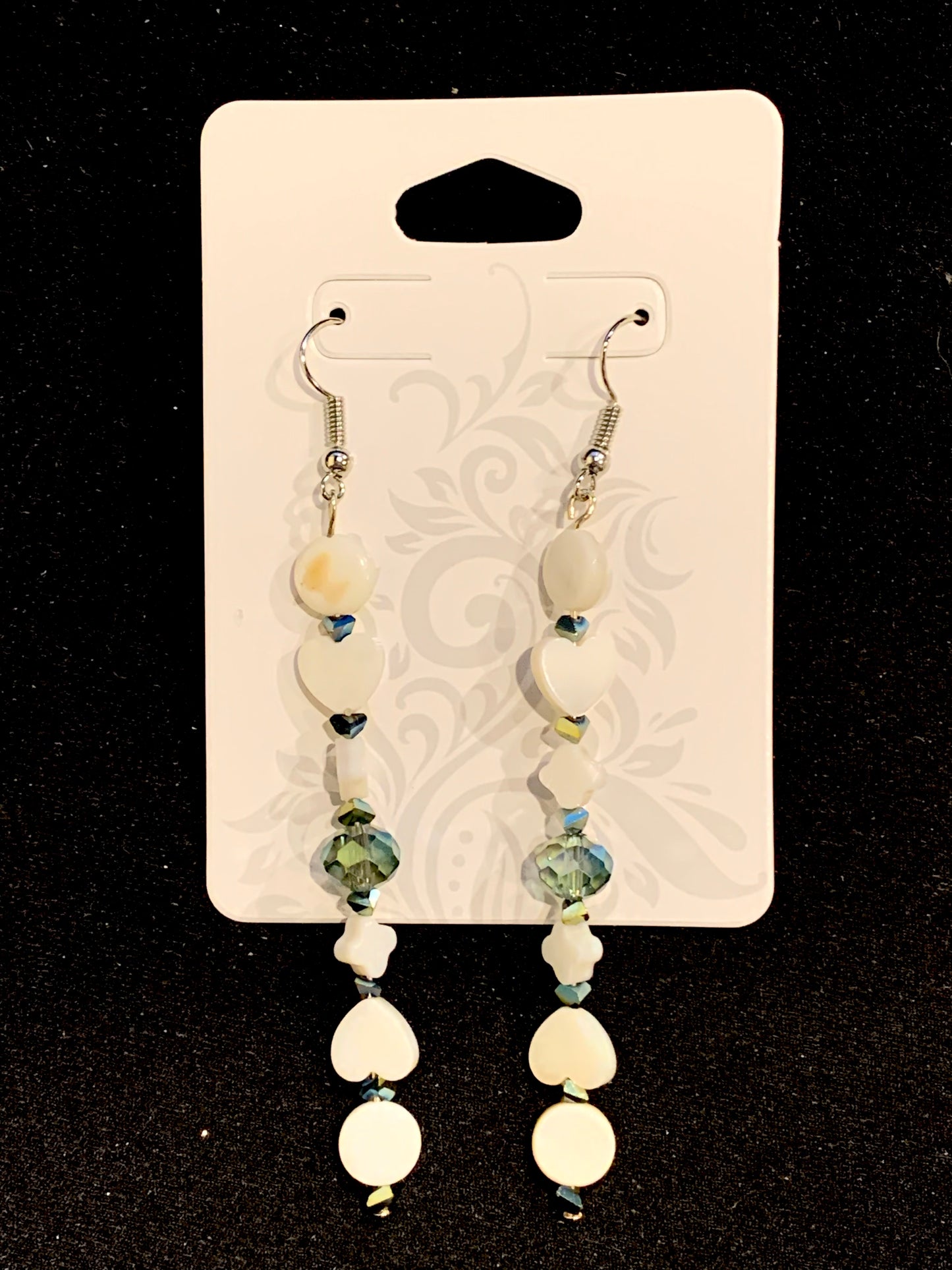 Amaris Makes Good - Dangle Earrings