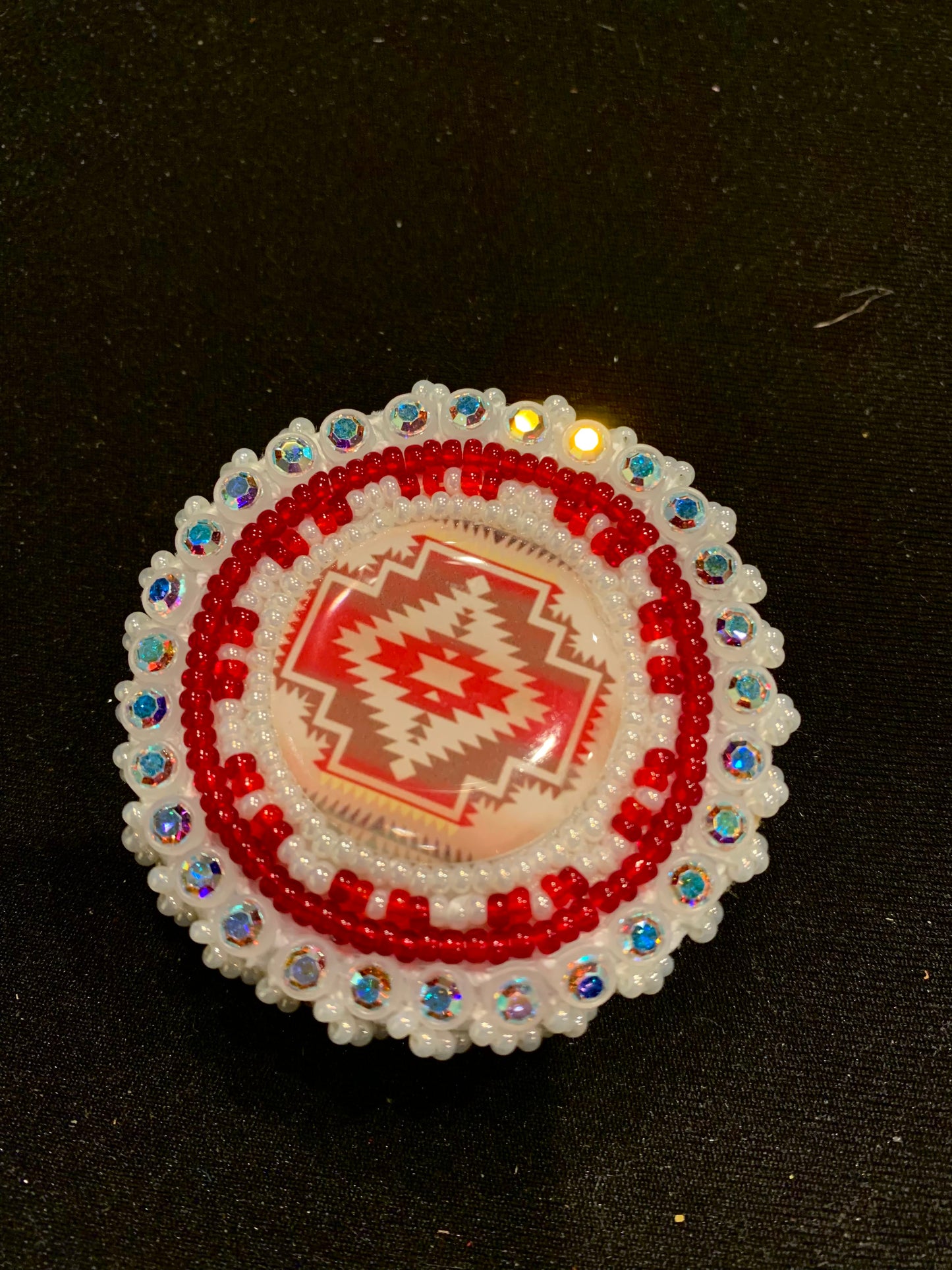 Germaine Thompson - Beaded Popsocket